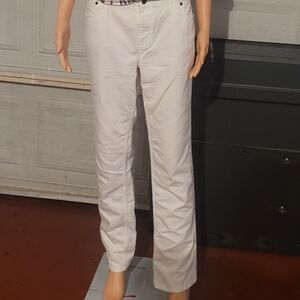 Crisp White Straight Leg Pants for Effortless Style
